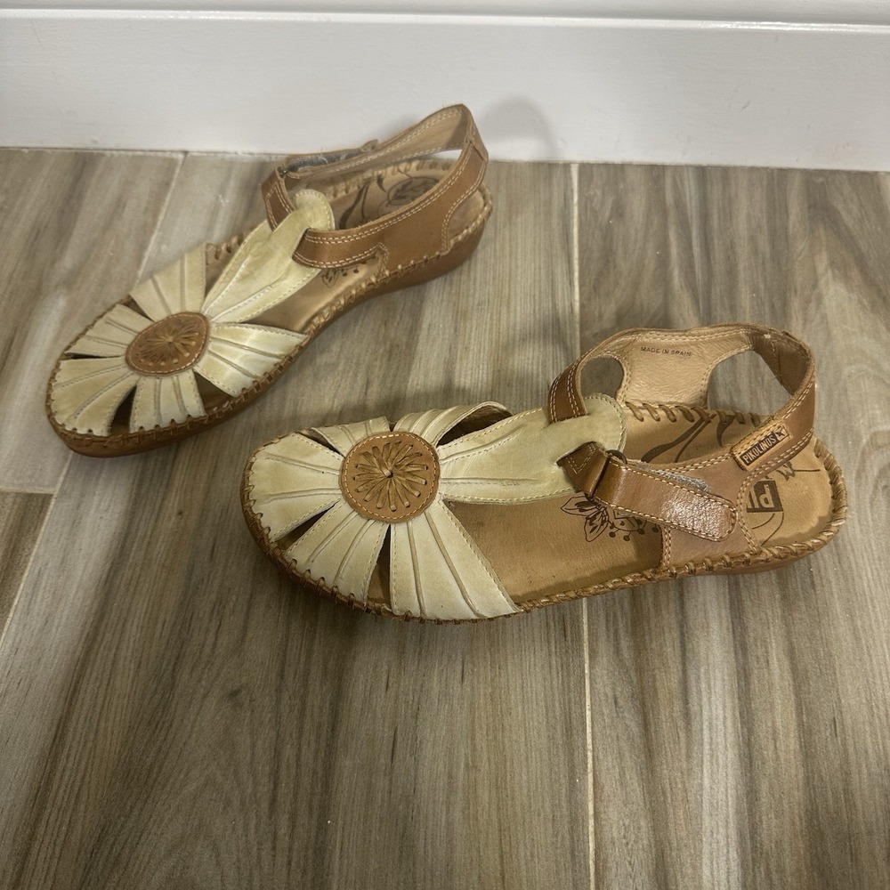 PIKOLINOS EU 37/US 6.5- 7 White & Brandy Leather Floral Sandals Casual Travel
